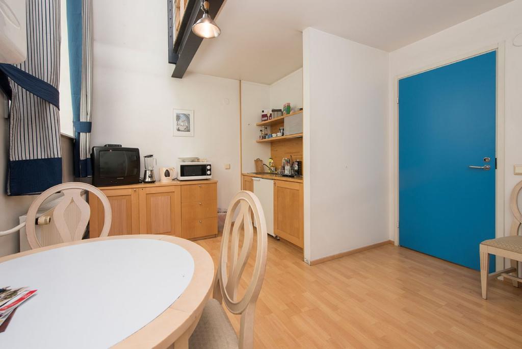 Apartamento Cozy Loft Near Old Town Tallin Exterior foto